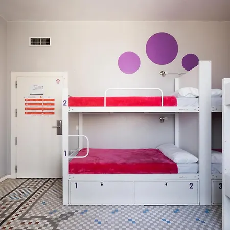 Hostel Purple Nest