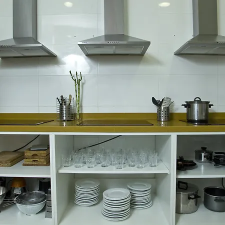 ホステル パープル ネスト *