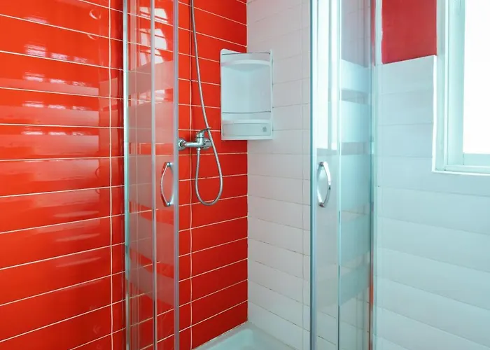 Purple Nest Ostello *