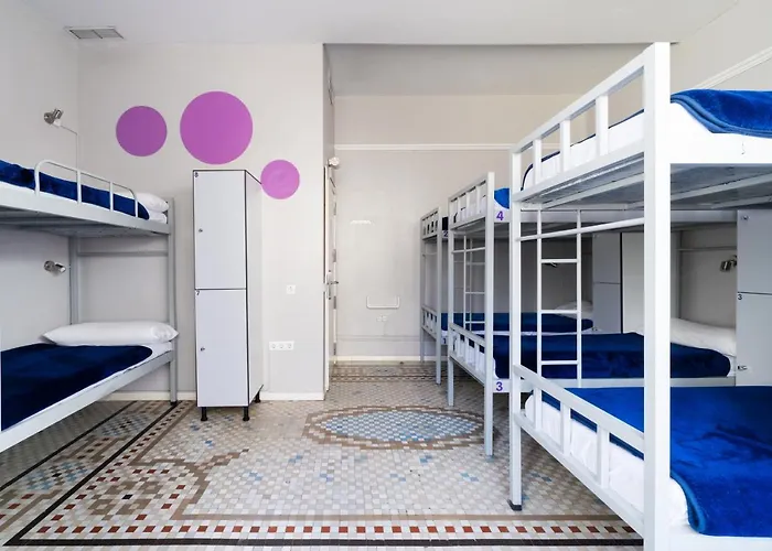 Purple Nest Ostello *