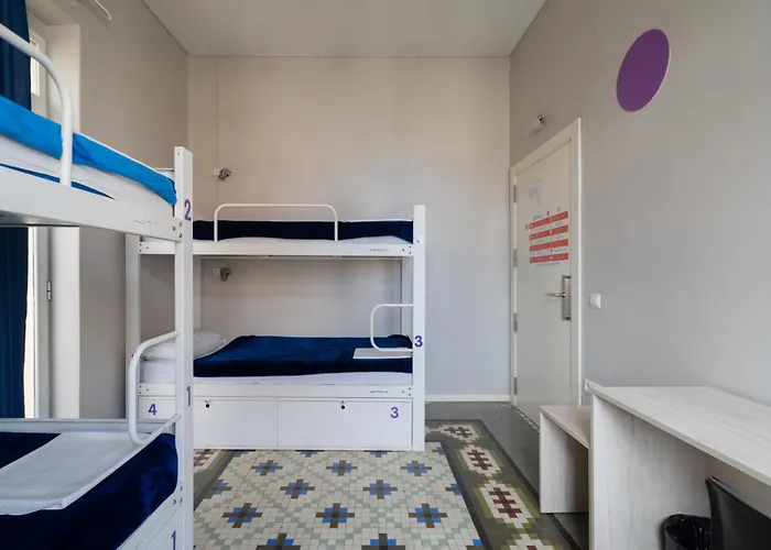 Purple Nest Ostello *