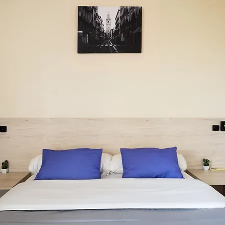 Hostel Purple Nest Walencja