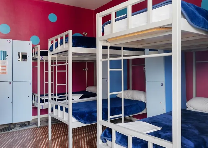Purple Nest Valenza