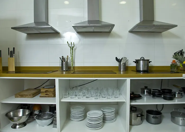 Hostal Purple Nest *